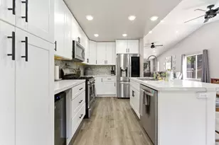13170 Aurora Dr, El Cajon, CA 92021 - Photo 2
