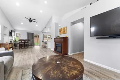 13170 Aurora Drive, El Cajon, CA 92021 - Photo 8