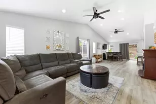 13170 Aurora Dr, El Cajon, CA 92021 - Photo 6