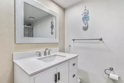 230 W Laurel Street #506, San Diego, CA 92101 - Photo 38