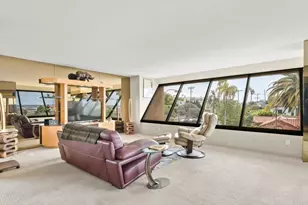 230 W Laurel St, San Diego, CA 92101 - Photo 4
