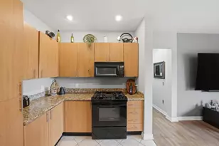1480 Broadway, San Diego, CA 92101 - Photo 12