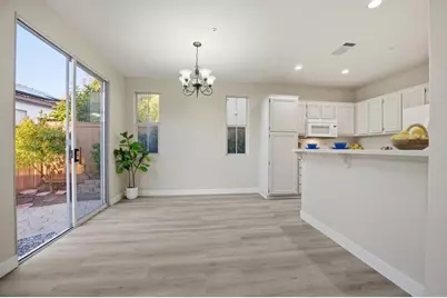 247 Melinda Way, Oceanside, CA 92057 - Photo 4
