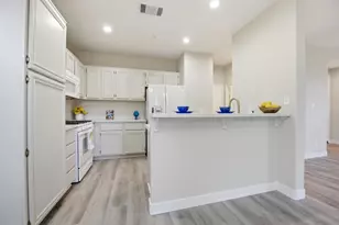247 Melinda Way, Oceanside, CA 92057 - Photo 8