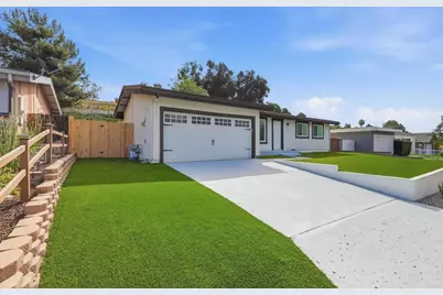 13641 Carriage Rd, Poway, CA 92064 - Photo 2