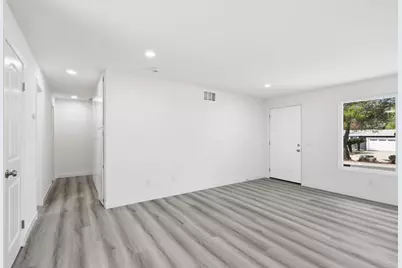 13641 Carriage Rd, Poway, CA 92064 - Photo 8