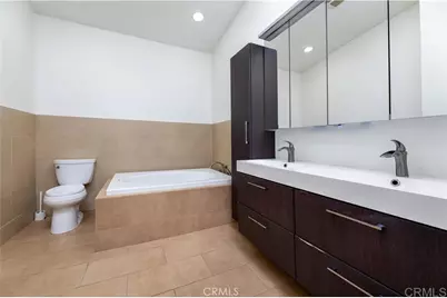 2712 S Montego #Unit B, Ontario, CA 91761 - Photo 10