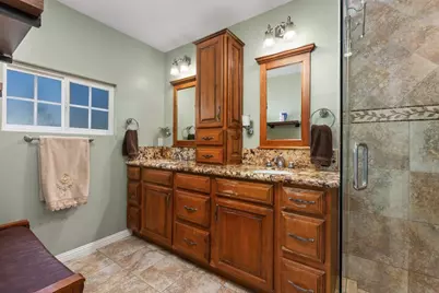 1650 Queenston Drive, Escondido, CA 92027 - Photo 18