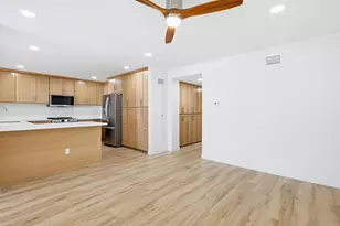 43 Montego Ct, Coronado, CA 92118 - Photo 18