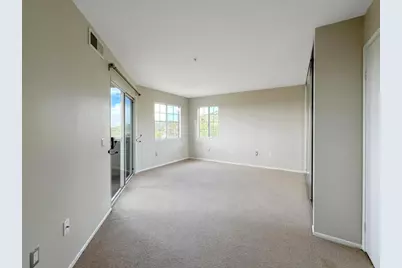 11285 Affinity Court #124, San Diego, CA 92131 - Photo 10
