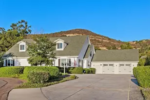 212 Acropolis Way, Vista, CA 92084 - Photo 2