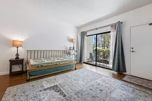 8310 Regents Rd, San Diego, CA 92122 - Photo 10