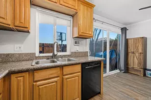 10627 Aristocrat Ct, Santee, CA 92071 - Photo 6