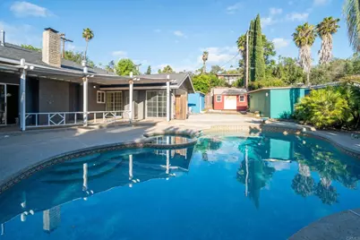1078 Robertson Drive, Escondido, CA 92025 - Photo 10