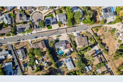 1078 Robertson Drive, Escondido, CA 92025 - Photo 34