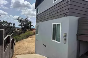 1002 04 Hanover St, San Diego, CA 92114 - Photo 6