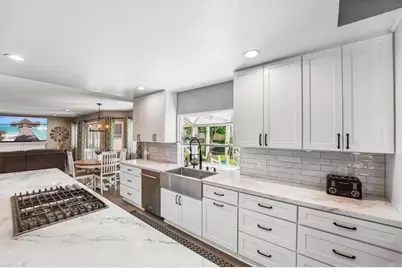 1602 Tonia Court, Riverside, CA 92506 - Photo 4