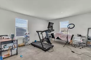 14361 Pioneer Way, Victorville, CA 92394 - Photo 12