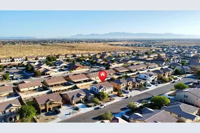 14361 Pioneer Way, Victorville, CA 92394 - Photo 28