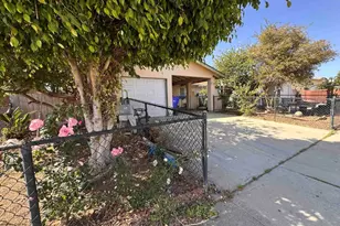 4750 Calle Estrella, Oceanside, CA 92057 - Photo 2