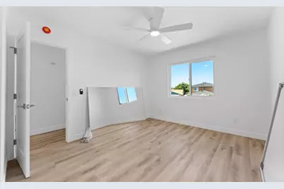 6423 Goodwin Street, San Diego, CA 92111 - Photo 24
