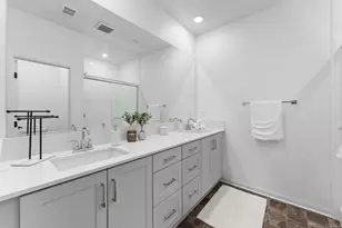 2110 Trevi Cir, Chula Vista, CA 91913 - Photo 16