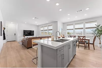 2110 Trevi Circle, Chula Vista, CA 91913 - Photo 6