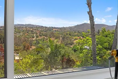 746 Sunrise Drive, Vista, CA 92084 - Photo 18