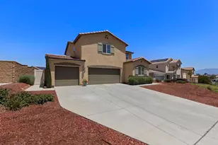 32184 Rambling Ct, Winchester, CA 92596 - Photo 4