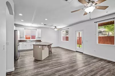 8772 Glen Vista Way, Santee, CA 92071 - Photo 6