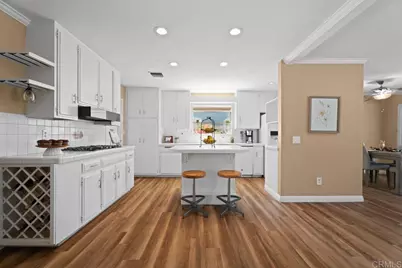 6989 Tuckaway St, San Diego, CA 92119 - Photo 6