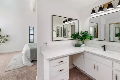 4085 Crystal Dawn #201, San Diego, CA 92122 - Photo 16