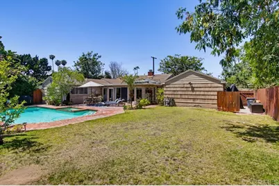 8917 Lemon Avenue, La Mesa, CA 91941 - Photo 46