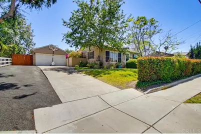 8917 Lemon Avenue, La Mesa, CA 91941 - Photo 4