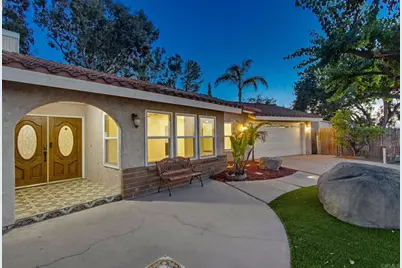 925 E Chase Avenue, El Cajon, CA 92020 - Photo 4