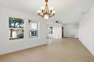 925 E Chase Ave, El Cajon, CA 92020 - Photo 20