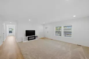 2700 E Valley Parkway, Escondido, CA 92027 - Photo 2
