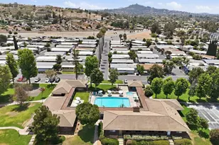 2700 E Valley Parkway, Escondido, CA 92027 - Photo 22
