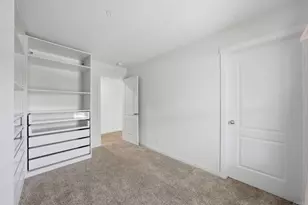 2700 E Valley Parkway, Escondido, CA 92027 - Photo 16