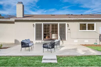 18438 Los Alimos St, Northridge, CA 91326 - Photo 22