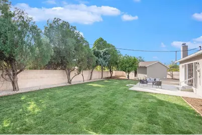 18438 Los Alimos St, Northridge, CA 91326 - Photo 24