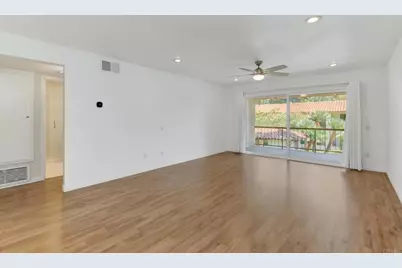 6049 Rancho Mission Rd #201, San Diego, CA 92108 - Photo 4