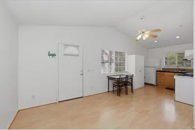 6995 Mission Grove Parkway, Riverside, CA 92506 - Photo 30