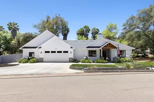 25812 Willow Ln, Escondido, CA 92026 - Photo 2