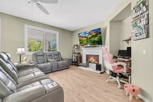 34233 Toyon Ct, Lake Elsinore, CA 92532 - Photo 8