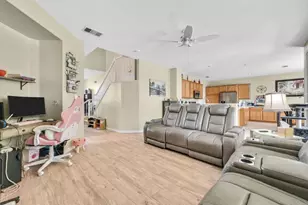 34233 Toyon Ct, Lake Elsinore, CA 92532 - Photo 10