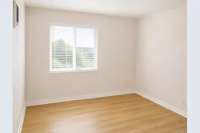 321 Rancho Dr #19, Chula Vista, CA 91911 - Photo 14