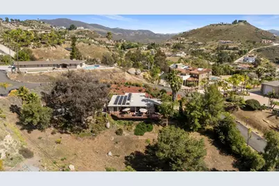 1215 Vista Grande Road, El Cajon, CA 92019 - Photo 2