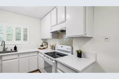 4180 Cleveland Ave #14, San Diego, CA 92103 - Photo 10