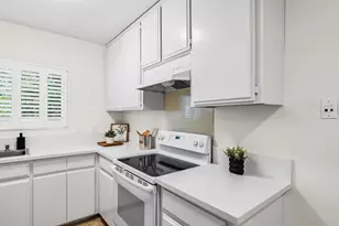 4180 Cleveland Ave, San Diego, CA 92103 - Photo 10
